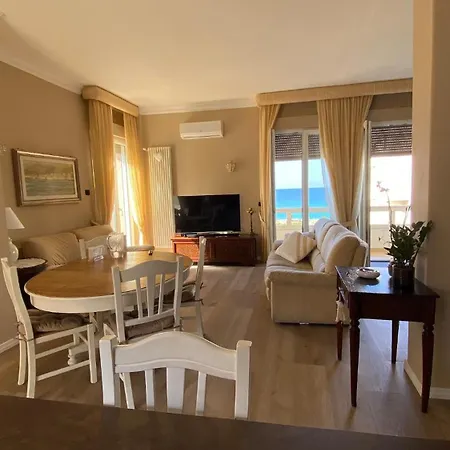 Cala Di Scirocco アパート